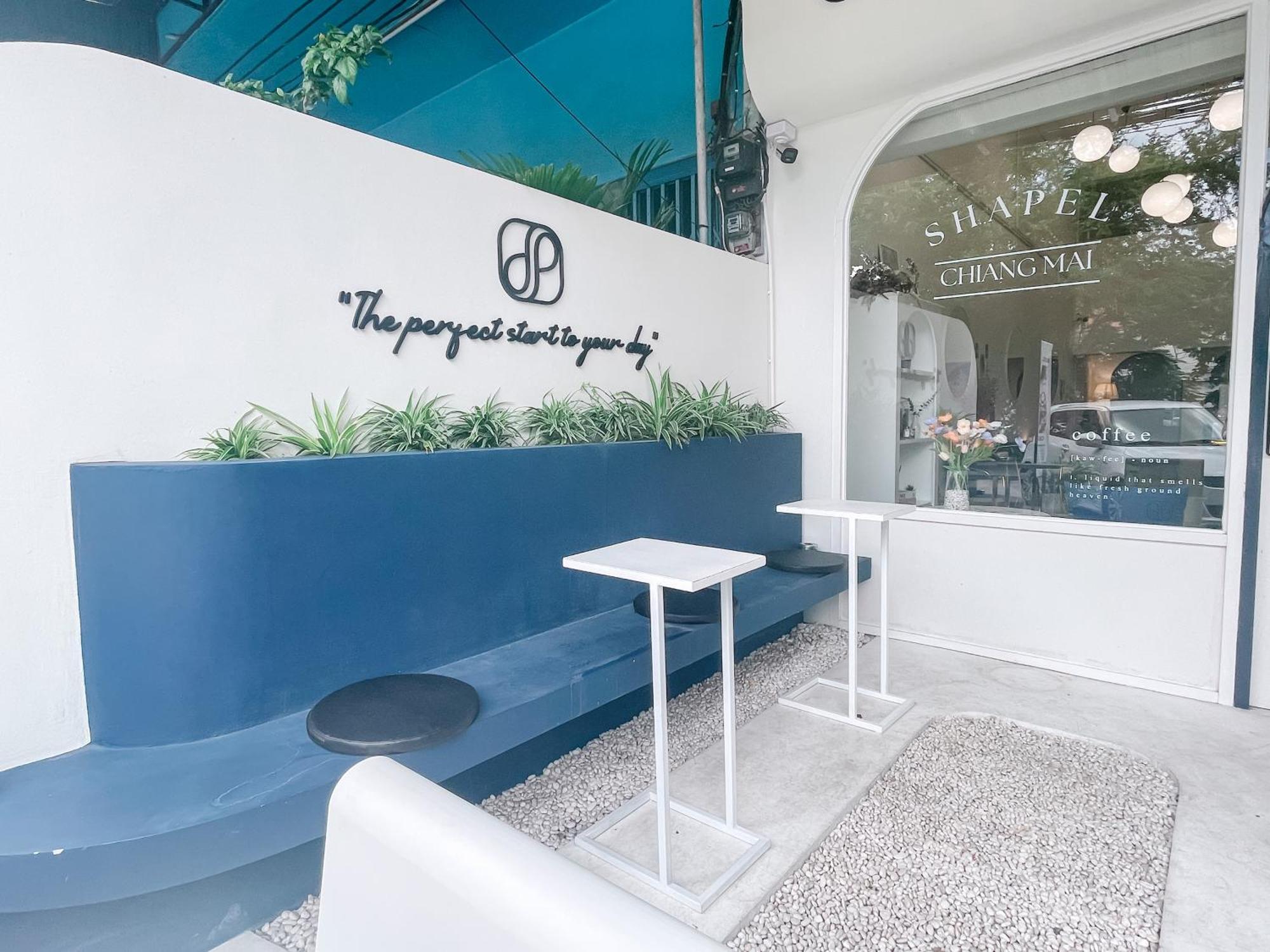 Shapel Hostel And Cafe Chiang Mai Buitenkant foto